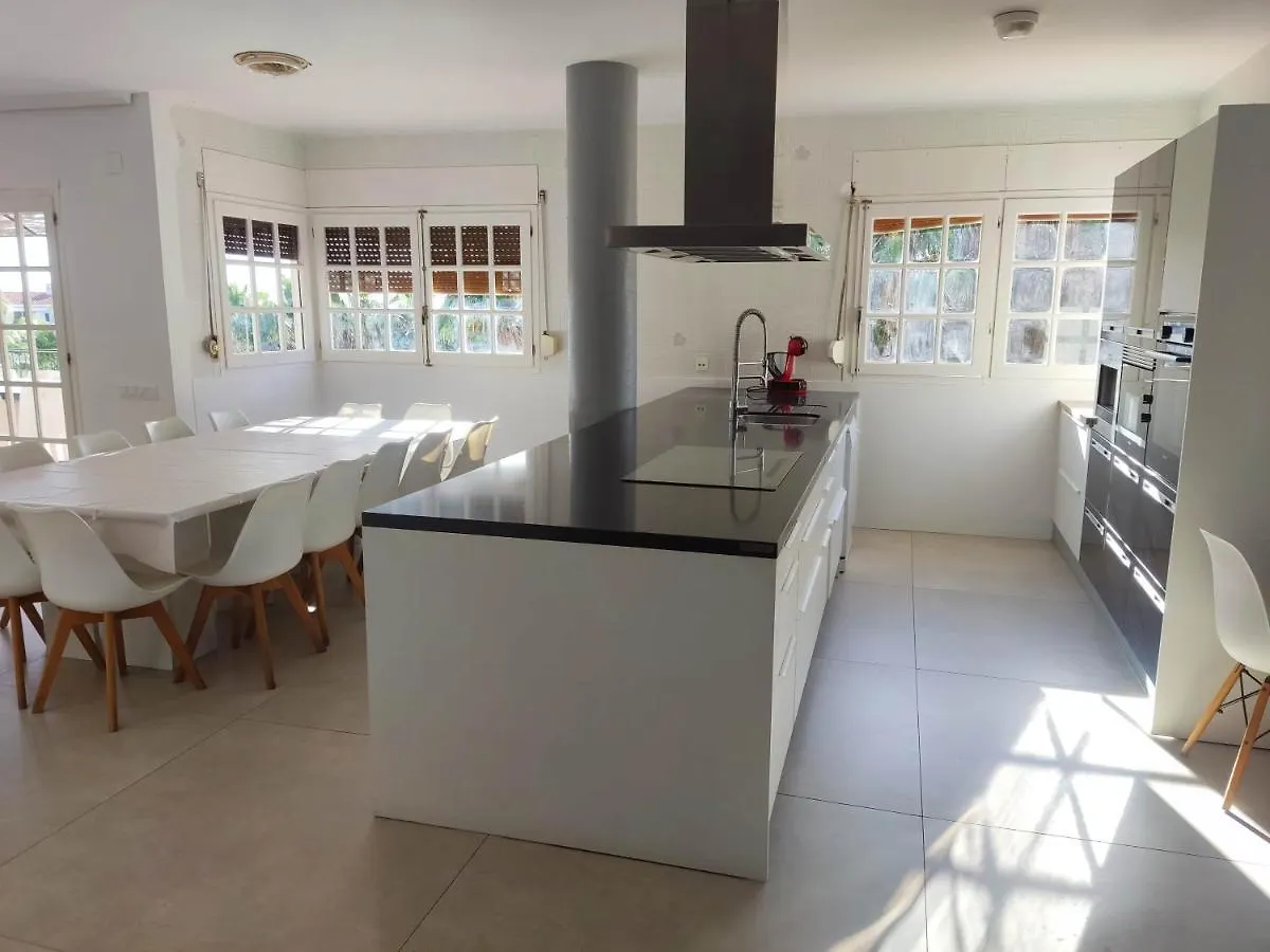 Casa Anton - Villa Ideal Familias Y Grupos Grandes, Piscina Privada Alcanar 0*,
